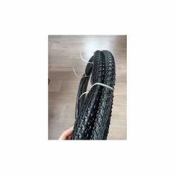 Pneus Hutchinson - 27.5'' -Race Face Soldes 2 pneus hutchinson python 2 27 5 plus chambres a air 2