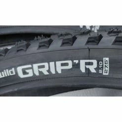 Pneus Michelin - 27.5'' -Race Face Soldes 2 pneus michelin neufs wild grip r 27 5x2 10 1