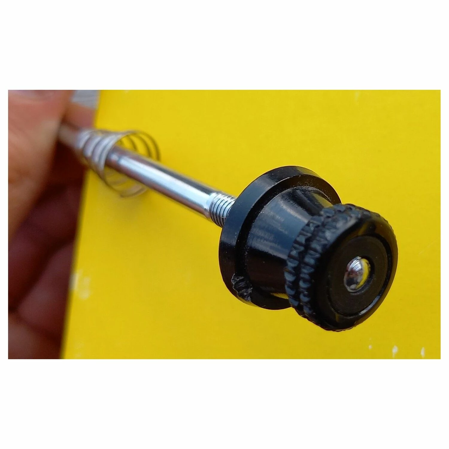 Axes Et Serrages De Roues Autre Marque 2 Axes Et Serrages De Roues Autre Marque – Image 2