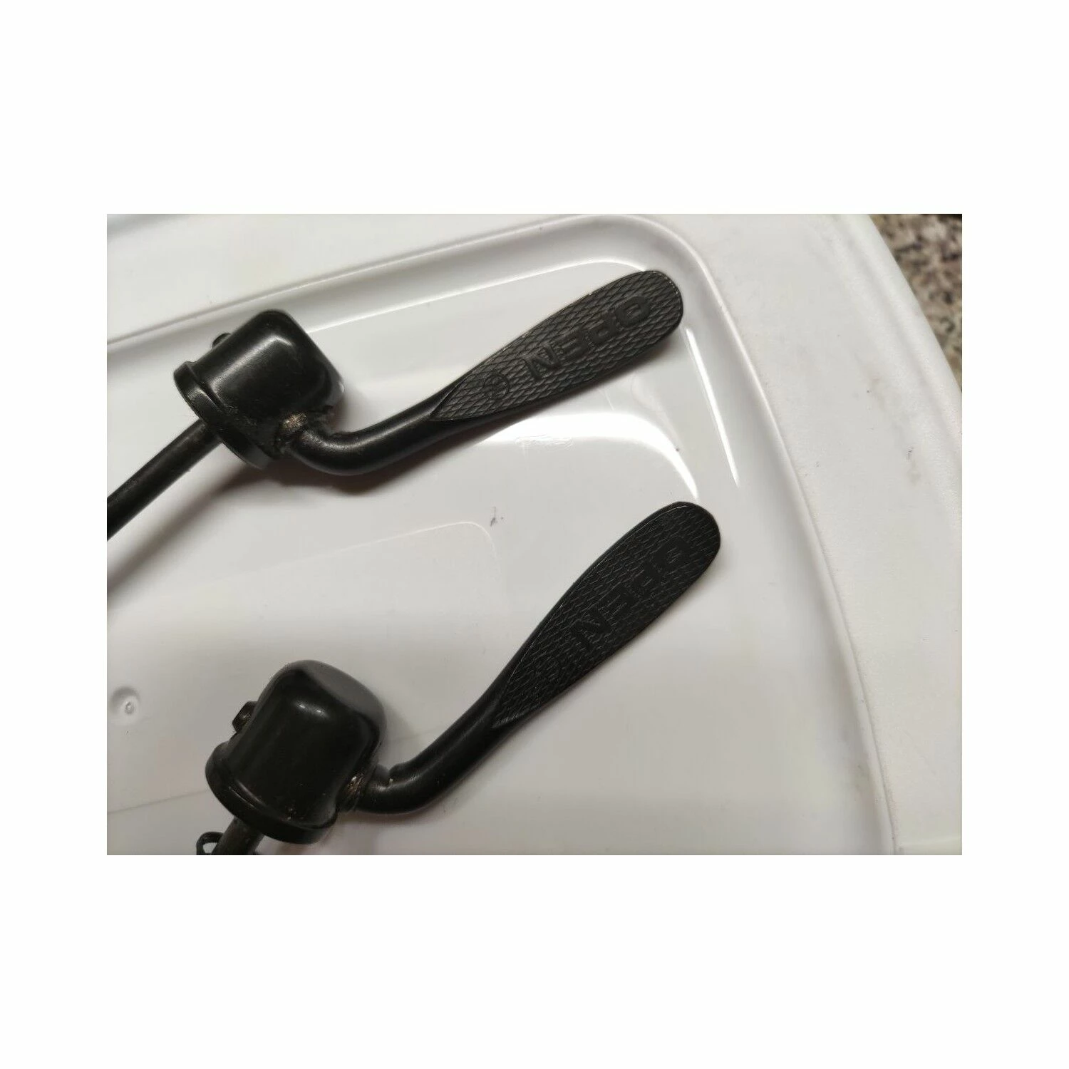 Axes Et Serrages De Roues Shimano 5 Axes Et Serrages De Roues Shimano – Image 5