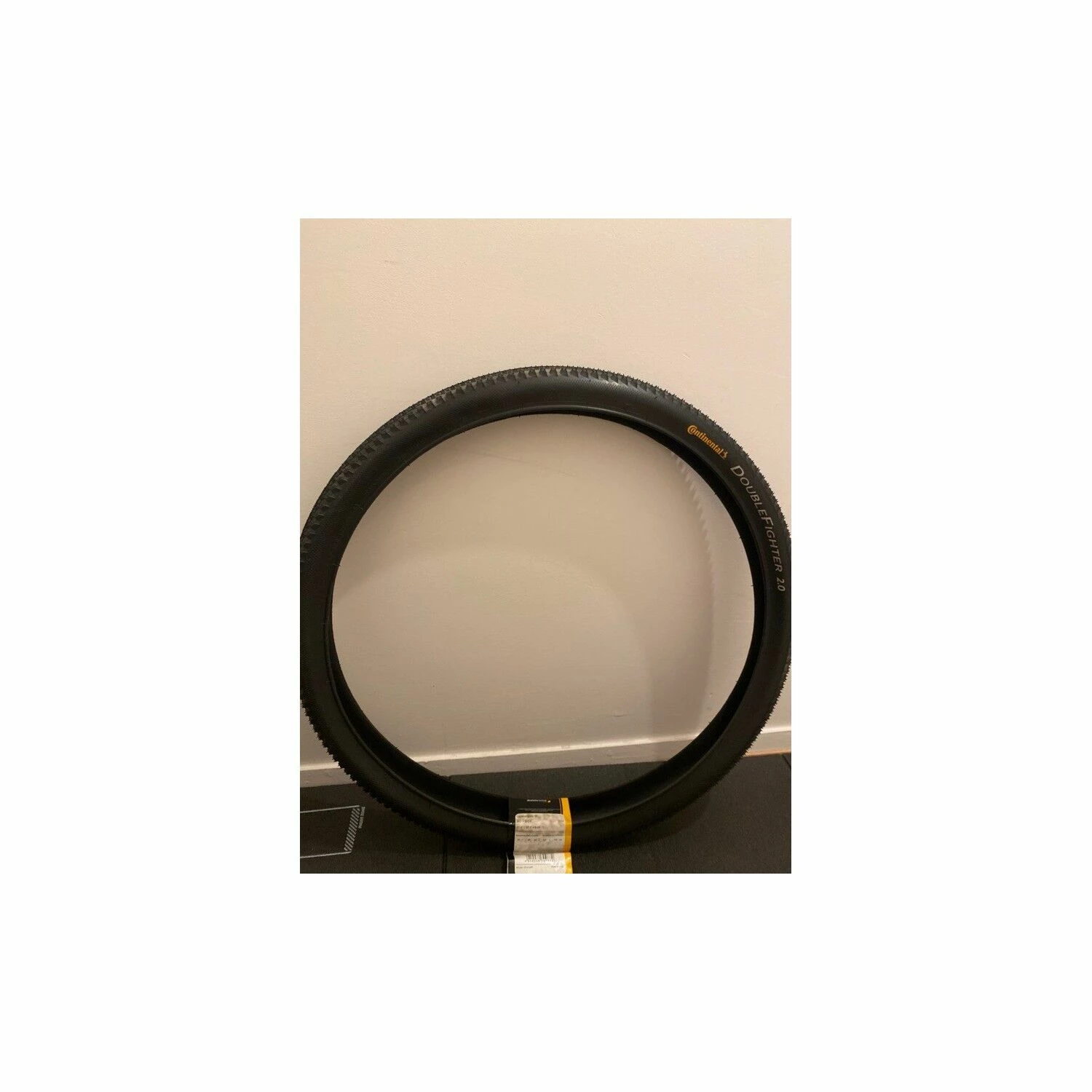 Pneus Continental - 27.5'' 1 Pneus Continental - 27.5''