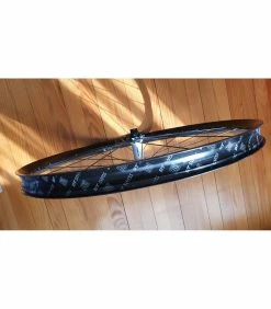 Race Face Roues Complètes 9 Race Face Roues Complètes -Race Face Soldes dt swiss hybrid h1700 spline 275 35 mm boost 15x110 mm roue avant 3