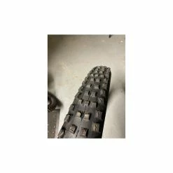 Pneus - 27.5'' 4 Pneus - 27.5'' -Race Face Soldes magic mary 1