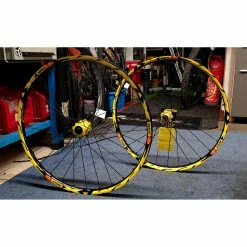 Roues Complètes Mavic - 27.5'' -Race Face Soldes mavic deemax dh 27 5 3
