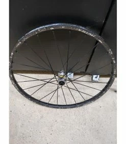 Roues Complètes - 29'' 6 Roues Complètes - 29'' -Race Face Soldes mavic deemax pro 29 edition limitee 2