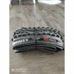 Pneus Maxxis - 27.5'' -Race Face Soldes maxxis shorty 275x230 3c maxxterra tr 2