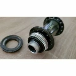 Moyeux Shimano -Race Face Soldes moyeu shimano xtr 15x100 6