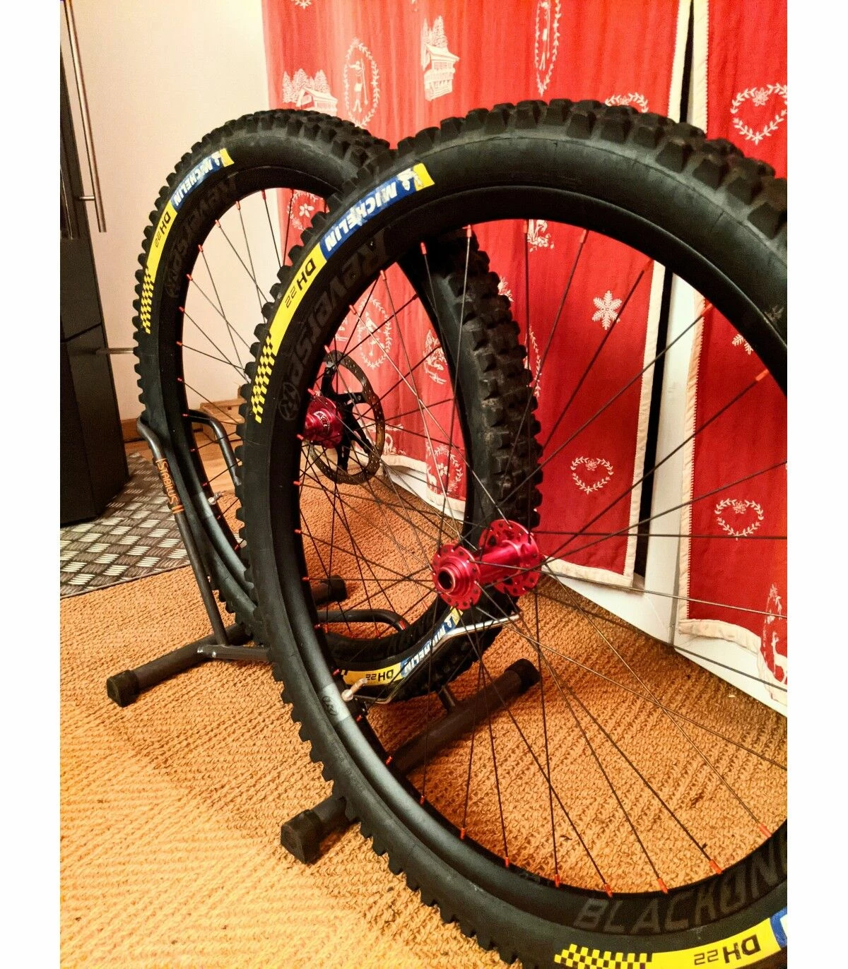 Race Face Roues Complètes - 27.5'' 1 Race Face Roues Complètes - 27.5''