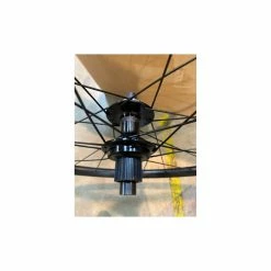 Roues Complètes Shimano - 29'' -Race Face Soldes paire de roue shimano mt601 29 15x10012x142 cda 4