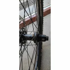 Roues Complètes - 27.5'' -Race Face Soldes paire de roue spank 275 3