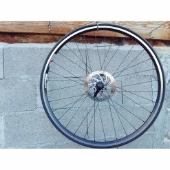 Roues Complètes Flyer Bikes - 700 7 Roues Complètes Flyer Bikes - 700 -Race Face Soldes paire de roues 700 a disques en seconde paire pour vtt 3