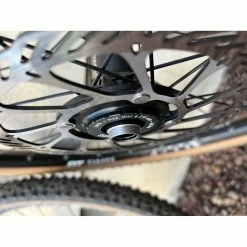 Dt-swiss Roues Complètes Dt Swiss - 27.5'' -Race Face Soldes paire de roues dt swiss x 1900 4