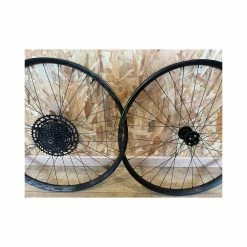 Roues Complètes Race Face - 29'' -Race Face Soldes paire de roues neuve raceface ar offset 30 29 2