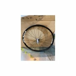 Roues Complètes Shimano - 29'' -Race Face Soldes paire de roues shimano mt501 29 12x148 cda 3