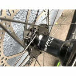 Sun Ringle Roues Complètes Sun Ringlé -Race Face Soldes paire de roues sun ringle 275 5