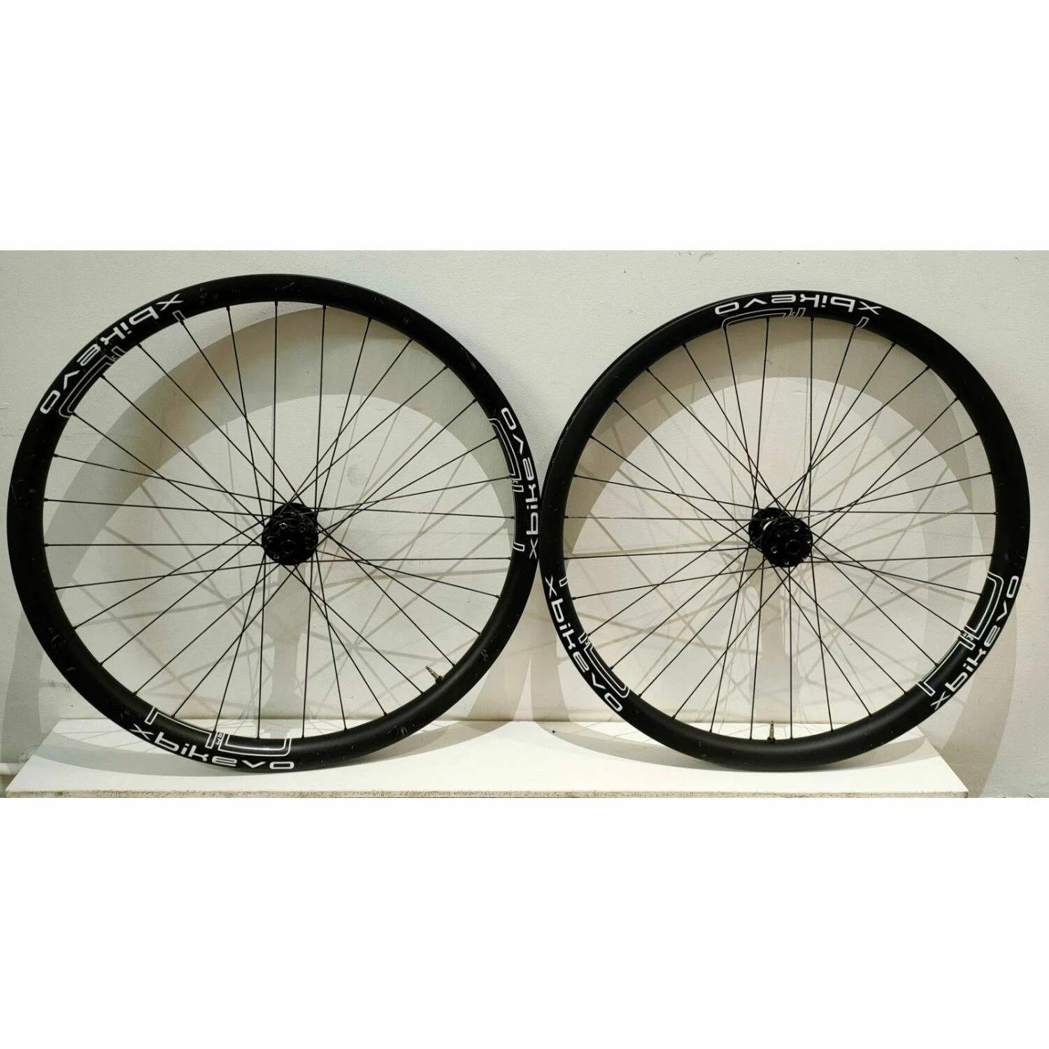 Roues Complètes Autre Marque - 29'' 3 Roues Complètes Autre Marque - 29'' – Image 3