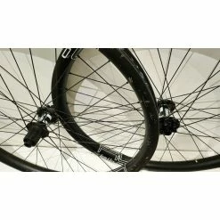 Roues Complètes Autre Marque - 29'' 7 Roues Complètes Autre Marque - 29'' -Race Face Soldes paire de roues xbikeevo 29 carbone 3