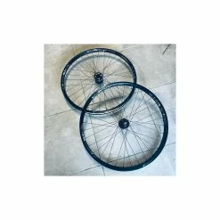 Roues Complètes Xlc - 27.5'' Plus -Race Face Soldes paire roues all mtn xlc 3