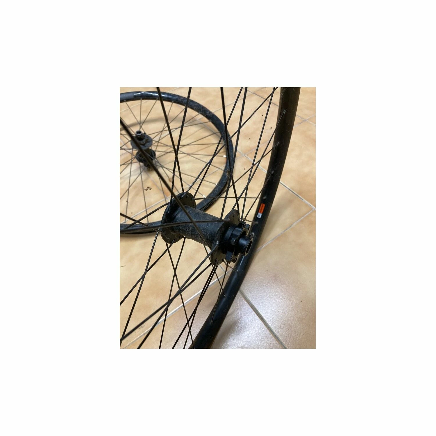 Roues Complètes Bontrager - 27.5'' Plus 2 Roues Complètes Bontrager - 27.5'' Plus – Image 2