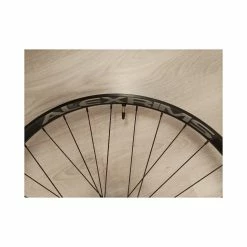 Roues Complètes Shimano - 29'' -Race Face Soldes paires de roues alex rims dp30 4