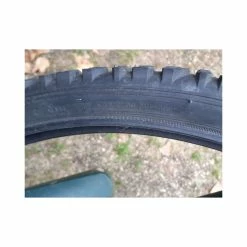 Pneus - 26'' -Race Face Soldes paires pneu dsi 2