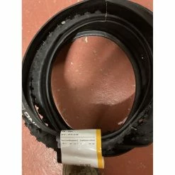 Pneus Continental - 27.5'' -Race Face Soldes pneu 275 conti mountain king 2