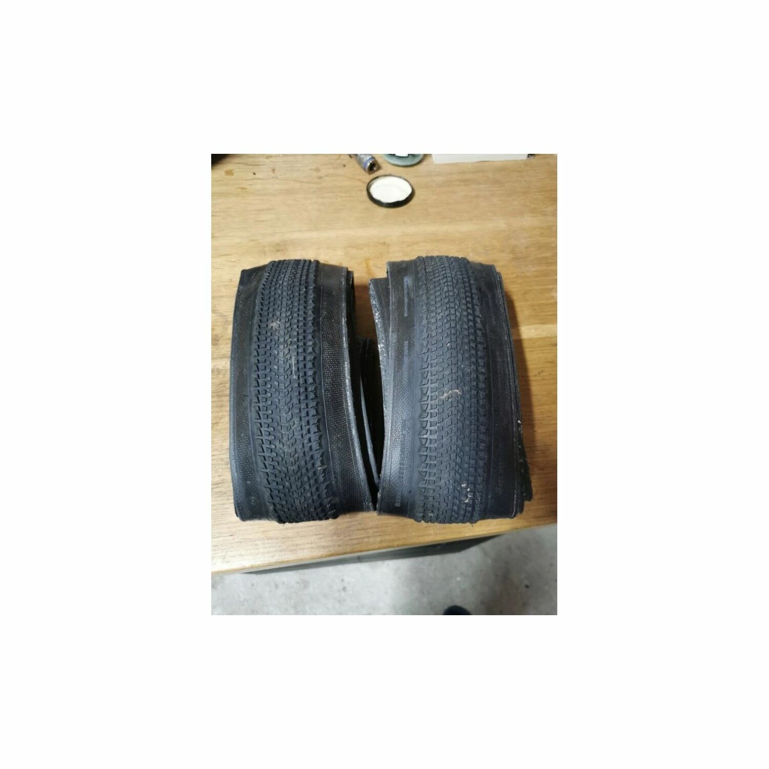 Pneus Hutchinson - 700 1 Pneus Hutchinson - 700