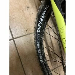 Pneus Hutchinson - 27.5''