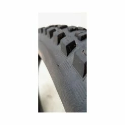 Pneus Specialized - 29'' -Race Face Soldes pneu specialized butcher grid trail t9 29x2 6 3