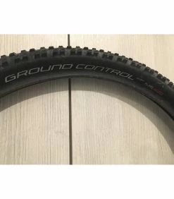 Pneus - 27.5'' -Race Face Soldes pneu specialized ground control sport flak jacket 27 5x2 3 1