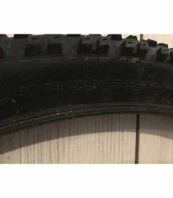 Pneus - 27.5'' -Race Face Soldes pneu specialized ground control sport flak jacket 27 5x2 3 3