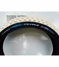 Michelin Pneus -Race Face Soldes pneu vee tire neufs 26 x 47 mission command 3