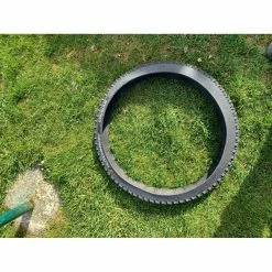 Pneus Hutchinson - 27.5''