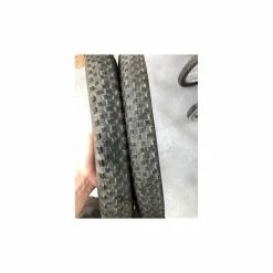 Pneus Continental - 29'' -Race Face Soldes pneu vtt continental crossking tubeless ready 29 2 2 2