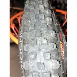 Pneus Hutchinson - 29'' 7 Pneus Hutchinson - 29'' -Race Face Soldes pneu vtt toro 29x2 35 hardskin 2