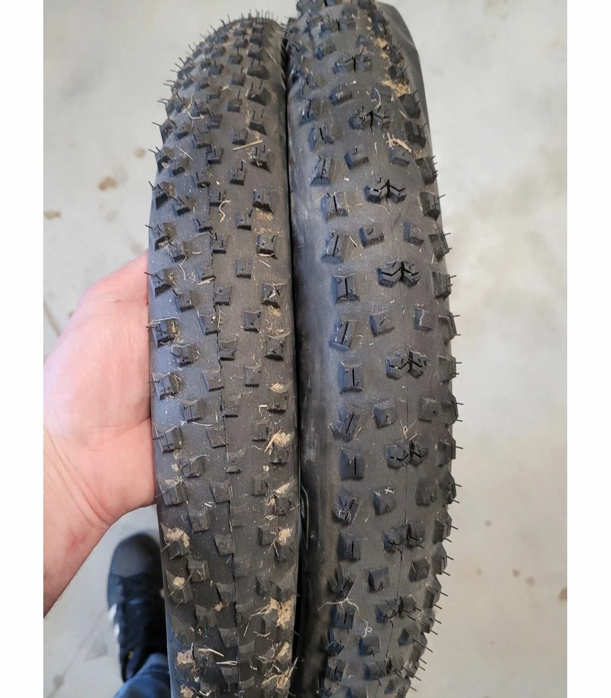 Pneus - 29'' 1 Pneus - 29''