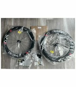 Pneus 3 Pneus -Race Face Soldes pneus et chambres 1