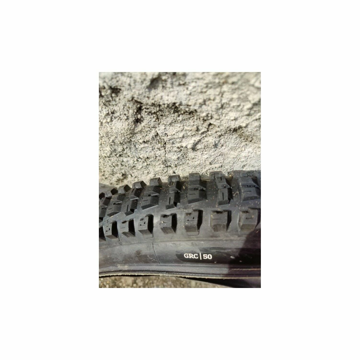 Pneus 6d - 29'' 4 Pneus 6d - 29'' – Image 4