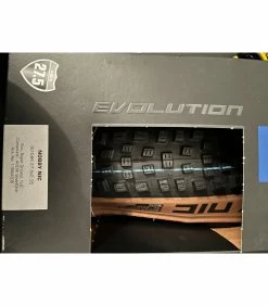 Pneus - 27.5'' -Race Face Soldes pneus schwalbe 1