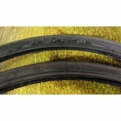 Pneus Hutchinson - 26'' 6 Pneus Hutchinson - 26'' -Race Face Soldes pneus vtt hutchinson top slick 2 2