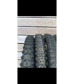 MAXXIS Pneus -Race Face Soldes pneuw vtt 29 275 maxxis schwalbe continental 4