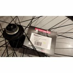 Roues Complètes Velox - 29'' 8 Roues Complètes Velox - 29'' -Race Face Soldes roue arriere 29 ms center lock 3