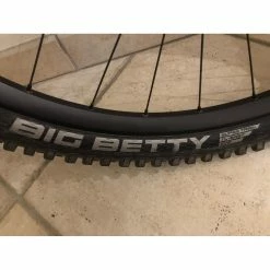 Dt-swiss Roues Complètes Dt Swiss - 29'' -Race Face Soldes roue arriere dt 4