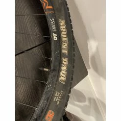 Dt-swiss Roues Complètes Dt Swiss - 27.5'' 7 Dt-swiss Roues Complètes Dt Swiss - 27.5'' -Race Face Soldes roue avant dt swiss dt spline m 1700 3