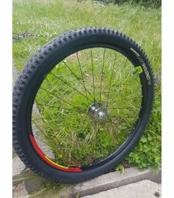 Race Face Soldes -Race Face Soldes roue avant rockrider 27 5 completes 1