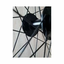 Roues Complètes Giant - 29'' 10 Roues Complètes Giant - 29'' -Race Face Soldes roue avant vtt 29 pouces giant 4