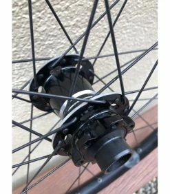 Race Face Roues Complètes -Race Face Soldes roue giant dh 275 pm2 av20x110 ar15x153 2