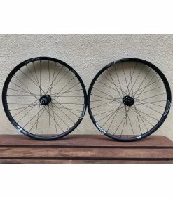 Race Face Roues Complètes