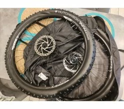 HUTCHINSON Roues Complètes