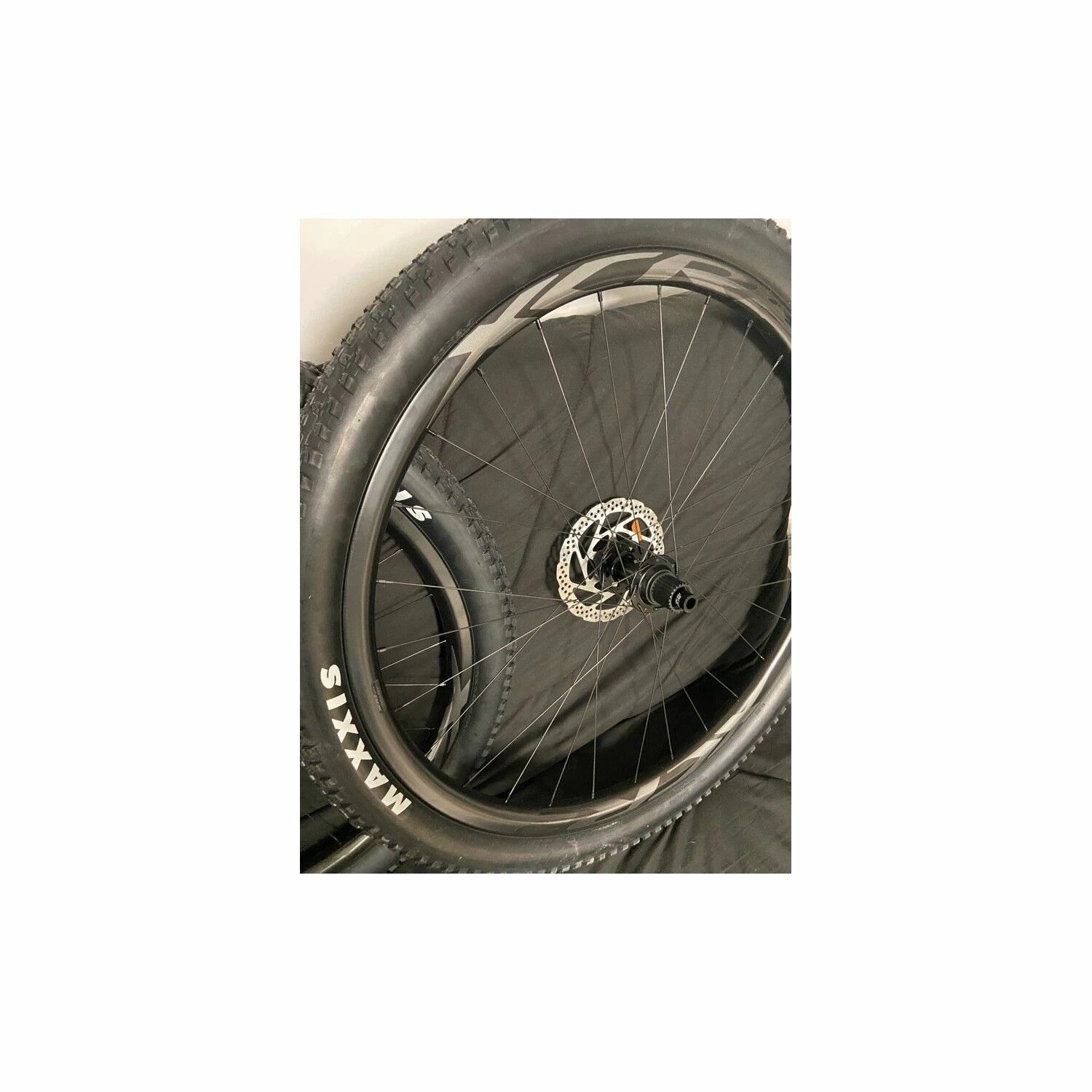 Roues Complètes Giant - 29'' 3 Roues Complètes Giant - 29'' – Image 3
